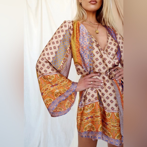 NWT- Mini robe dress 🔥 - Picture 3 of 10